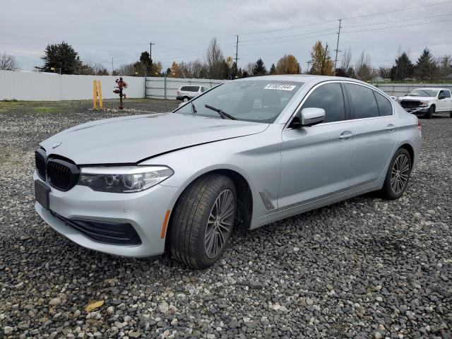 BMW 5 Series 2019, VIN WBAJE5C56KWW17040, 2/5