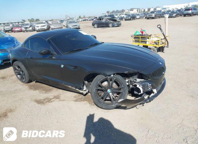 BMW Z4 2015, VIN WBALM7C52FJ799104, 3/5
