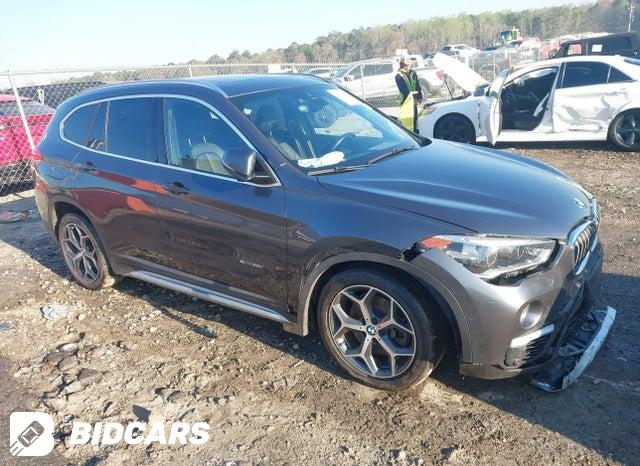 BMW X1 2015, VIN WBAVL1C52FVY38646, 4/5