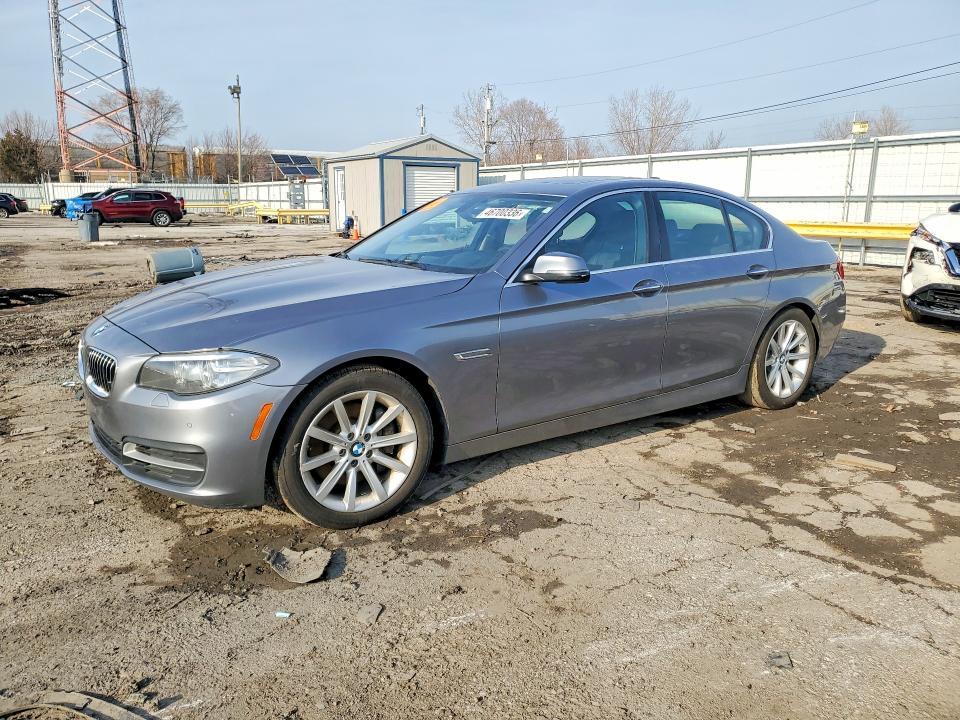 BMW 5 Series 2014, VIN WBAXA5C53ED690727, 2/5