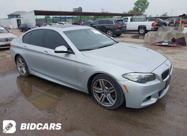 BMW 5 Series 2016, VIN WBAXA5C55GG042372, 2/5