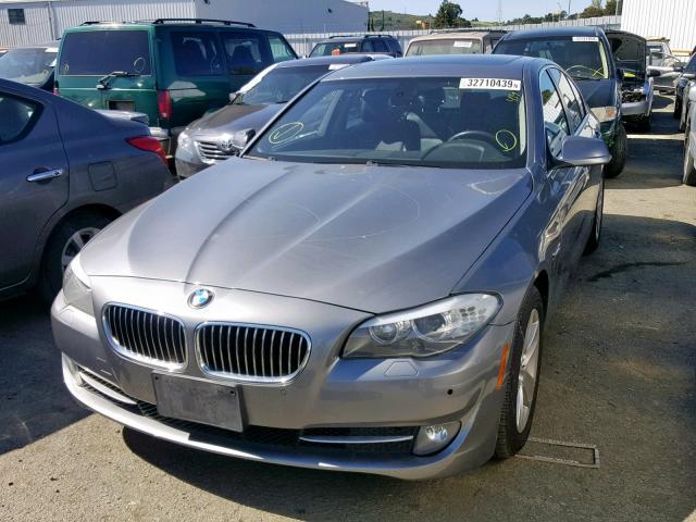 BMW 5 Series 2012, VIN WBAXG5C50CDX04451, 2/5