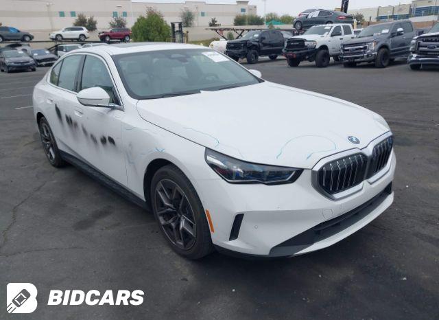 BMW I5 2025, VIN WBY13HG03SCT41151, 3/5