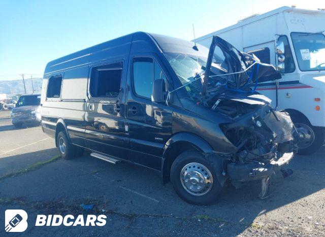 Mercedes-Benz Sprinter 3500 2014, VIN WD3PF0CC2E5884918, 3/5