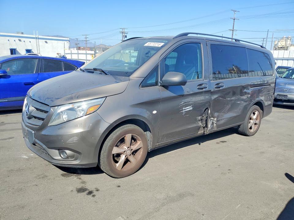 Mercedes-Benz Metris 2016, VIN WD4PG2EE6G3124802, 2/5