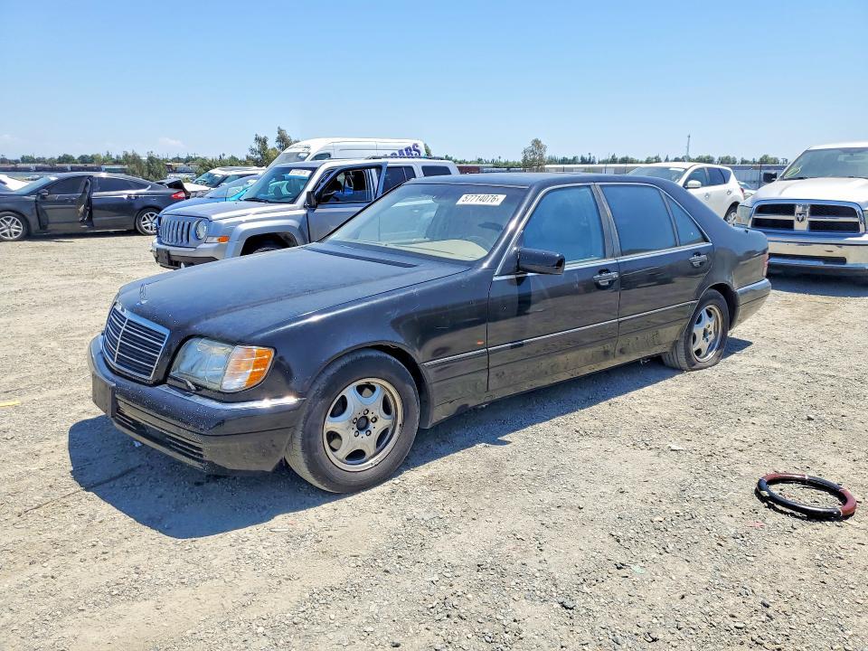 Mercedes-Benz S-Class 1999, VIN WDBGA51G1XA409910, 2/5