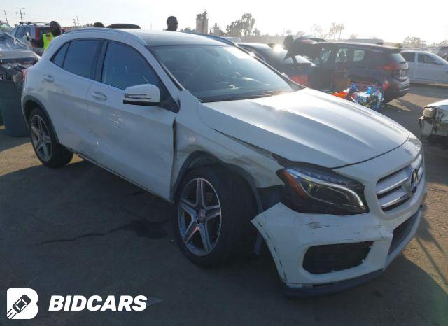 Mercedes-Benz GLA 250 2015, VIN WDCTG4EB7FJ181881, 3/5