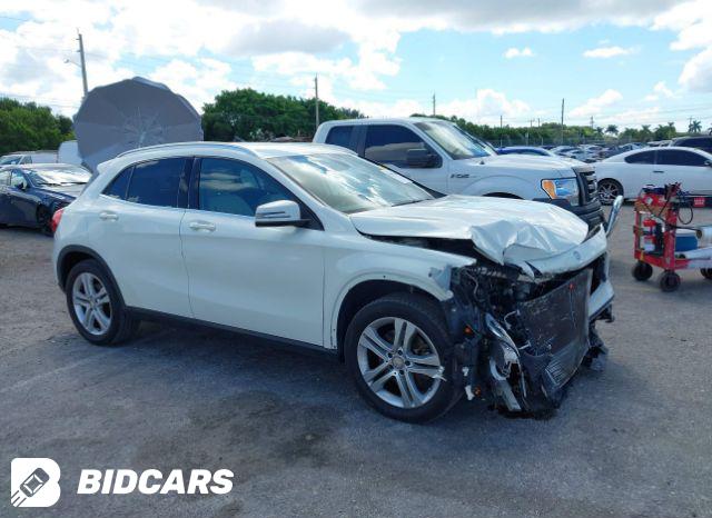 Mercedes-Benz GLA 250 2016, VIN WDCTG4GB0GJ229302, 4/11