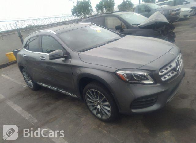 Mercedes-Benz GLA-Class 2020, VIN WDCTG4GB4LJ663295, 1/5