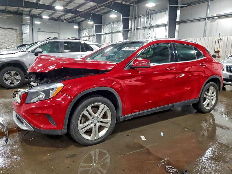 Mercedes-Benz GLA-Class 2016, VIN WDCTG4GB8GJ241942, 1/9