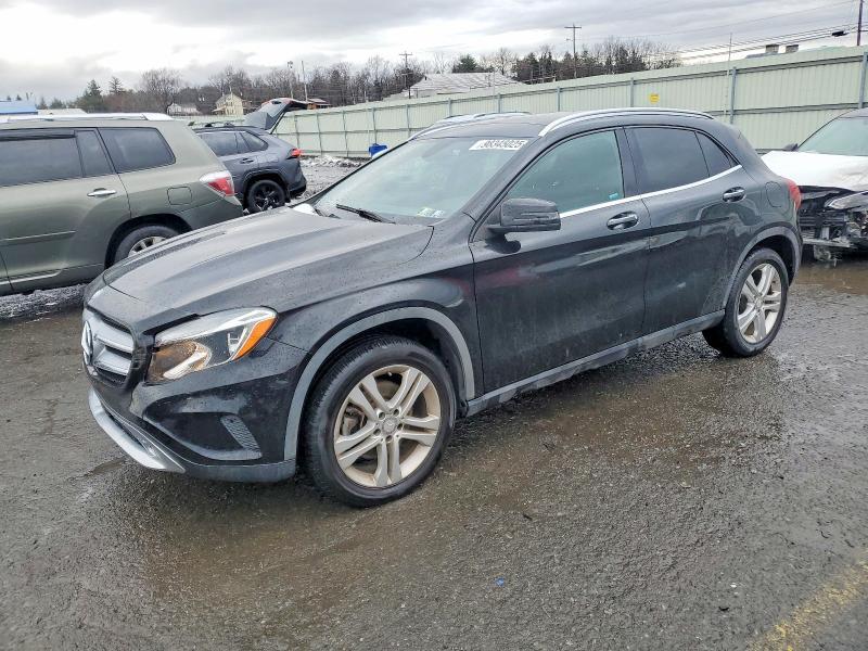 Mercedes-Benz GLA-Class 2016, VIN WDCTG4GB8GJ241942, 3/9