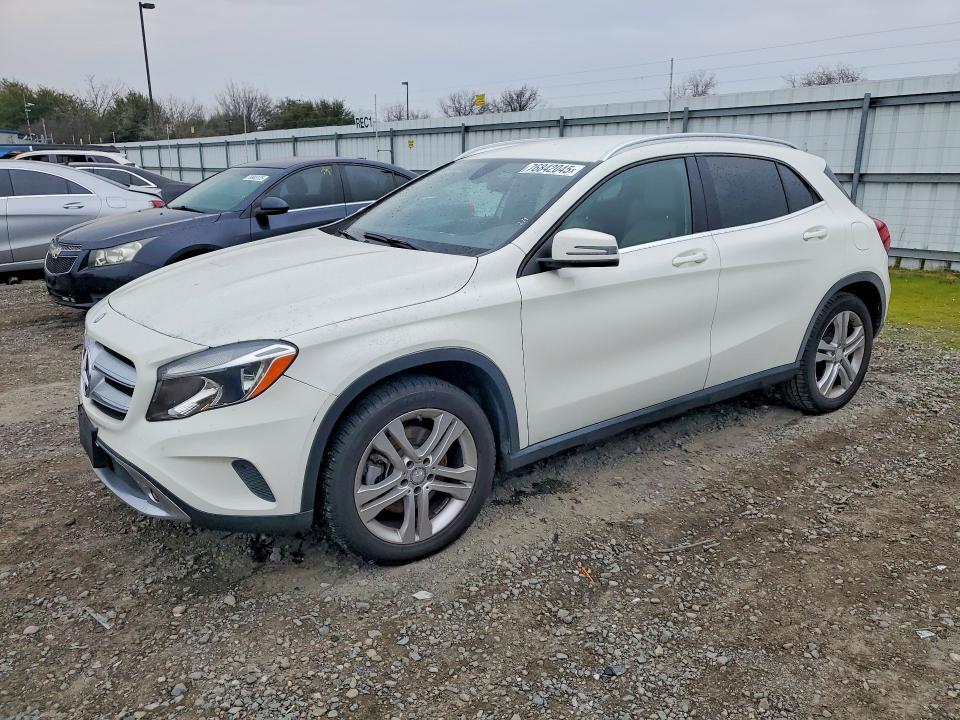 Mercedes-Benz GLA-Class 2016, VIN WDCTG4GB8GJ241942, 7/9