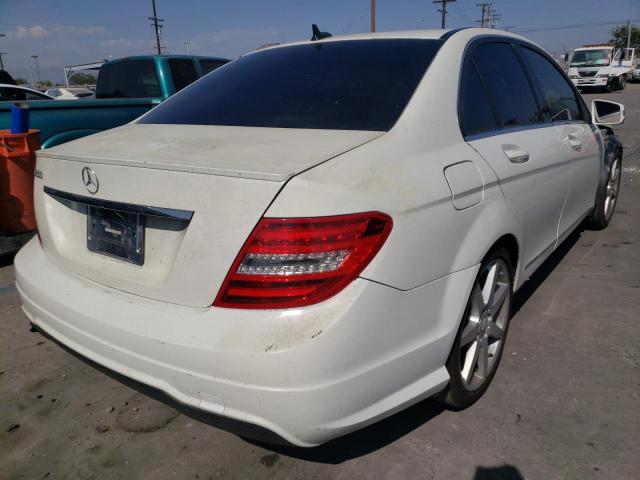 Mercedes-Benz C-Class 2012, VIN WDDGF4HB1CA728456, 4/5