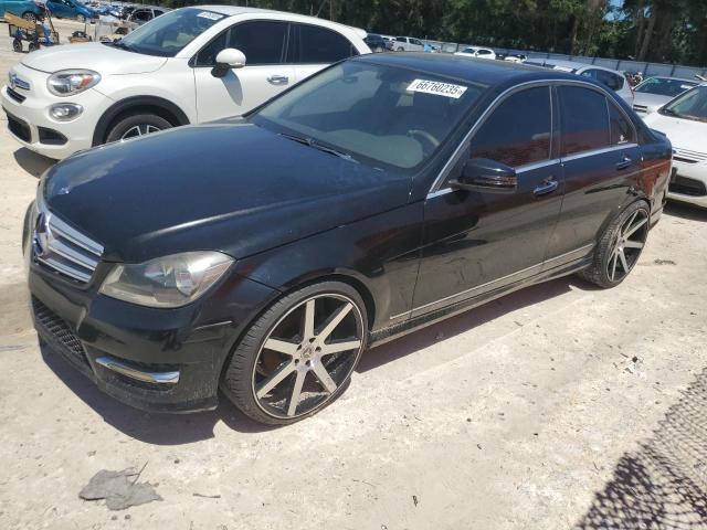 Mercedes-Benz C-Class 2014, VIN WDDGF4HB5EA954731, 1/5
