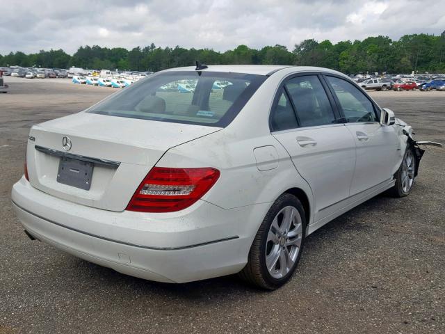 Mercedes-Benz C-Class 2012, VIN WDDGF4HB7CR218422, 4/5