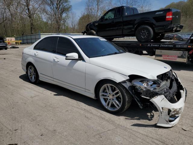 Mercedes-Benz C-Class 2013, VIN WDDGF8AB0DR276679, 4/5