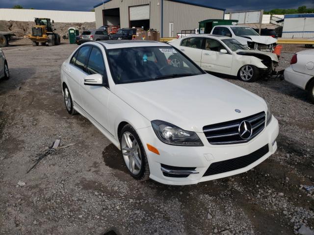 Mercedes-Benz C-Class 2013, VIN WDDGF8AB5DA841975, 10/17