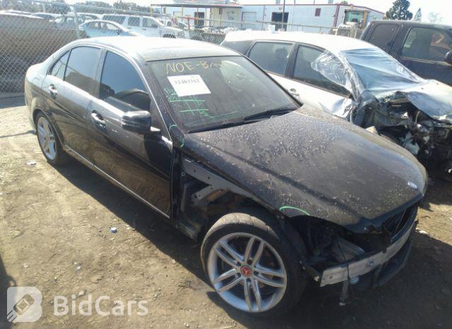 Mercedes-Benz C-Class 2013, VIN WDDGF8AB5DA841975, 11/17