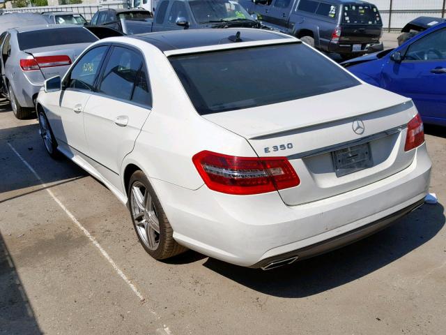 Mercedes-Benz E-Class 2011, VIN WDDHF5GB5BA382454, 3/5