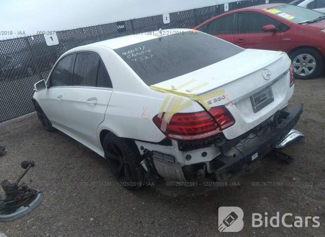 Mercedes-Benz E-Class 2014, VIN WDDHF5KB2EB007904, 3/5
