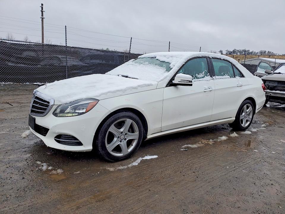 Mercedes-Benz E-Class 2016, VIN WDDHF5KB7GB282218, 1/5