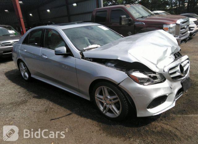 Mercedes-Benz E-Class 2015, VIN WDDHF5KB8FB121410, 17/20