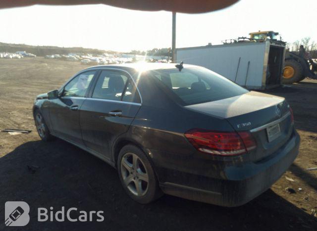 Mercedes-Benz E-Class 2014, VIN WDDHF8JB2EB011843, 3/5