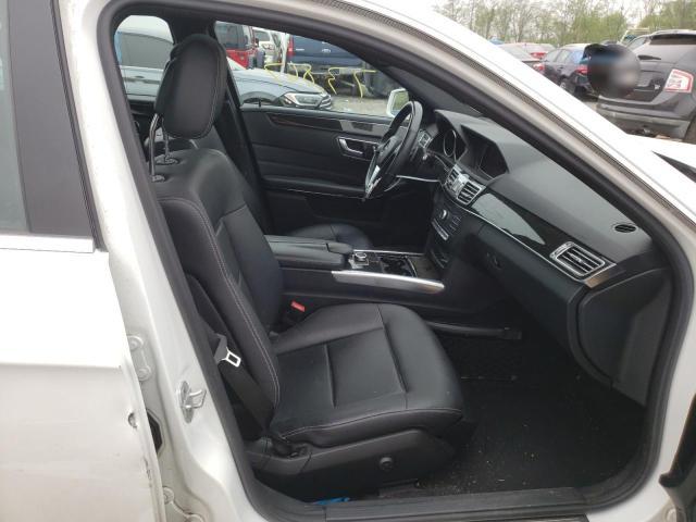 Mercedes-Benz E-Class 2016, VIN WDDHF8JBXGB252892, 5/5