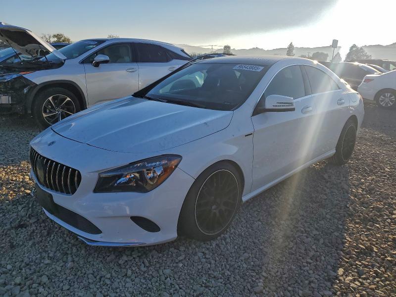 Mercedes-Benz CLA-Class 2018, VIN WDDSJ4EB1JN566718, 4/5