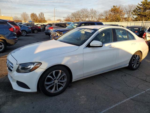 Mercedes-Benz C-Class 2016, VIN WDDWF4JB4GR136434, 2/5
