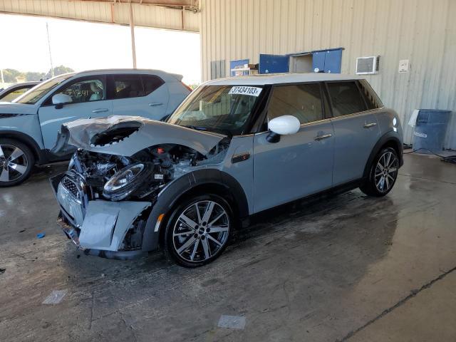 Mini Cooper 2023, VIN WMW53DK02P2U12515, 16/20