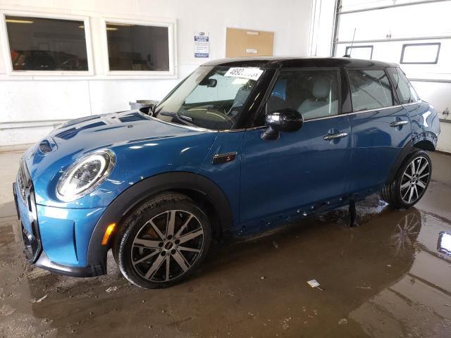 Mini Cooper 2023, VIN WMW53DK02P2U12515, 19/20