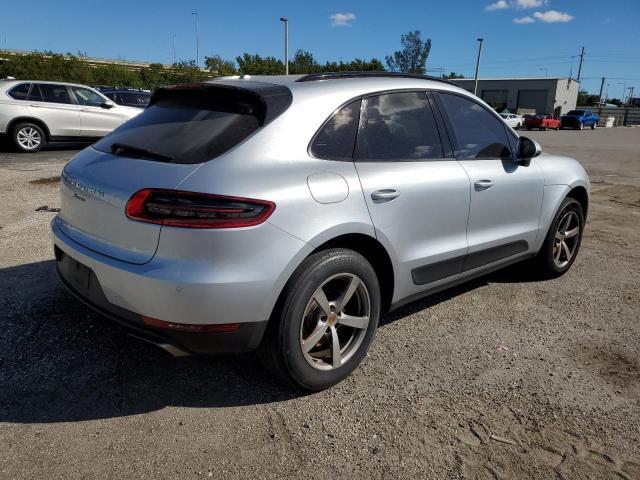 Porsche Macan 2018, VIN WP1AA2A50JLB12559, 2/5
