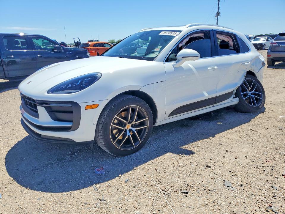Porsche Macan 2024, VIN WP1AA2A50RLB20401, 1/5