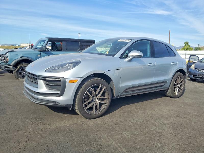 Porsche Macan 2021, VIN WP1AB2A50MLB35258, 3/5