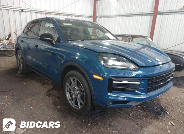 Porsche Cayenne 2023, VIN WP1AG2AY5PDA18107, 1/10