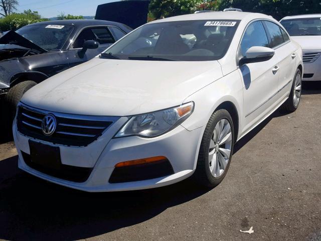 Volkswagen CC 2011, VIN WVWMP7AN1BE729095, 2/5
