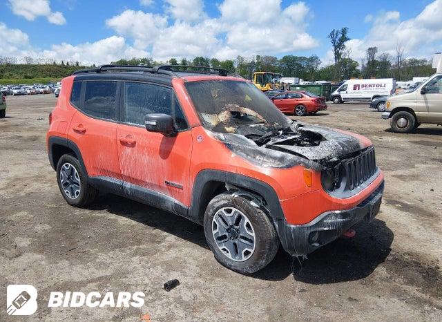 Jeep Renegade 2016, VIN ZACCJBBT5GPD59216, 2/5