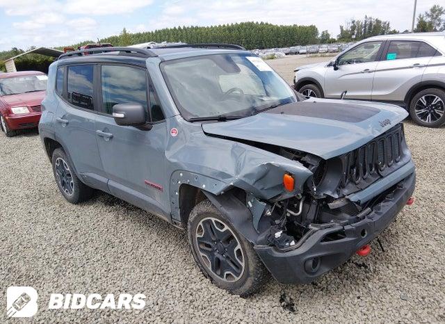 Jeep Renegade 2016, VIN ZACCJBDT5GPD97770, 2/5