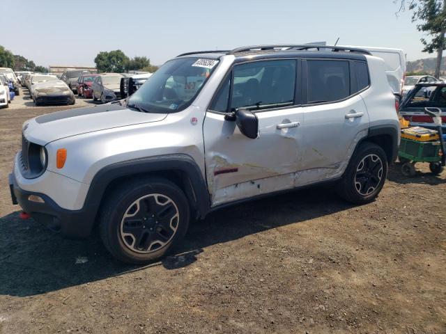 Jeep Renegade 2016, VIN ZACCJBDT6GPD23824, 4/5