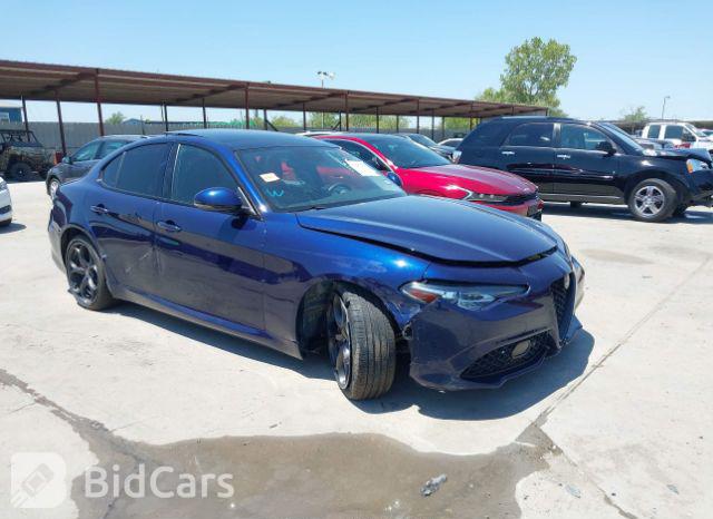 Alfa Romeo Giulia 2017, VIN ZARFAEBN5H7555158, 4/5