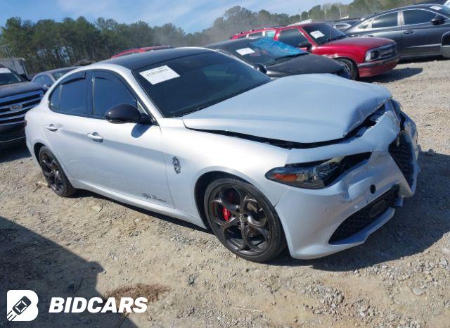 Alfa Romeo Giulia 2020, VIN ZARFANBN2L7629757, 4/5