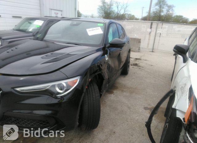 Alfa Romeo Stelvio 2018, VIN ZASFAKEVXJ7C12170, 2/5