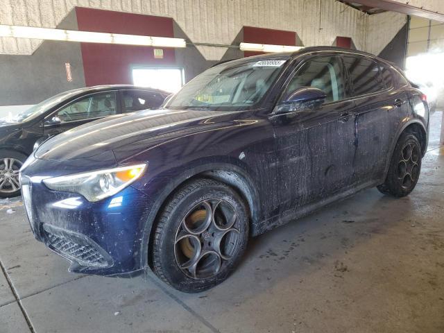 Alfa Romeo Stelvio 2018, VIN ZASFAKPN1J7B82358, 2/5