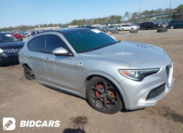 Alfa Romeo Stelvio 2018, VIN ZASFAKPN1J7B82358, 5/5
