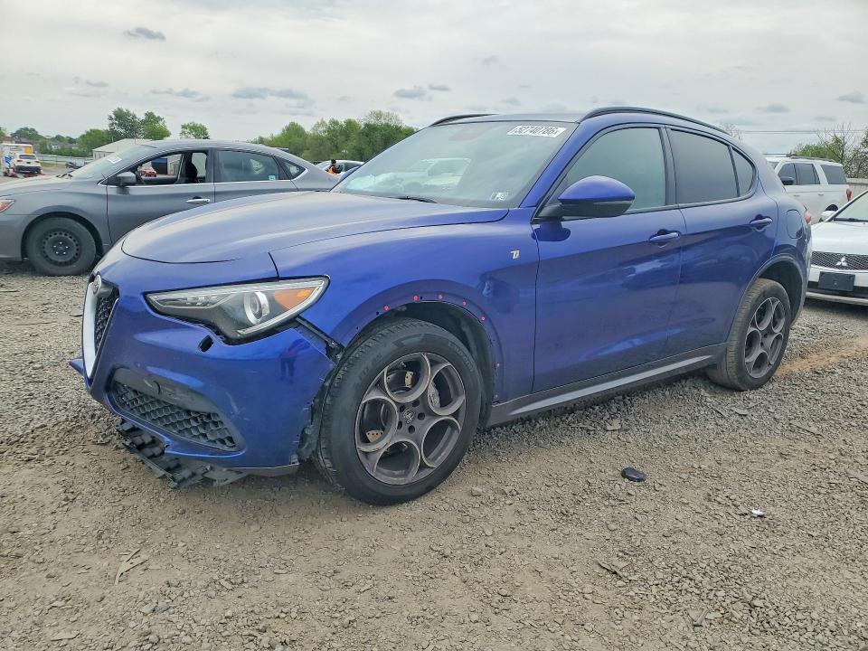 Alfa Romeo Stelvio 2023, VIN ZASPAKBN4P7D57013, 1/5